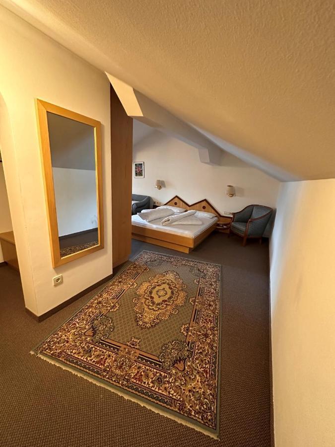 Hotel Brandl San Candido Exteriér fotografie